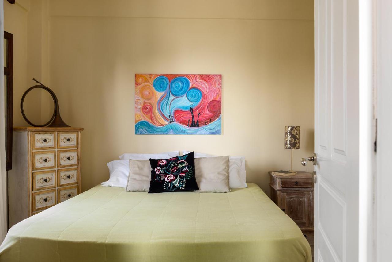 Beachfront Villa Meliti Ágios Matthaíos エクステリア 写真